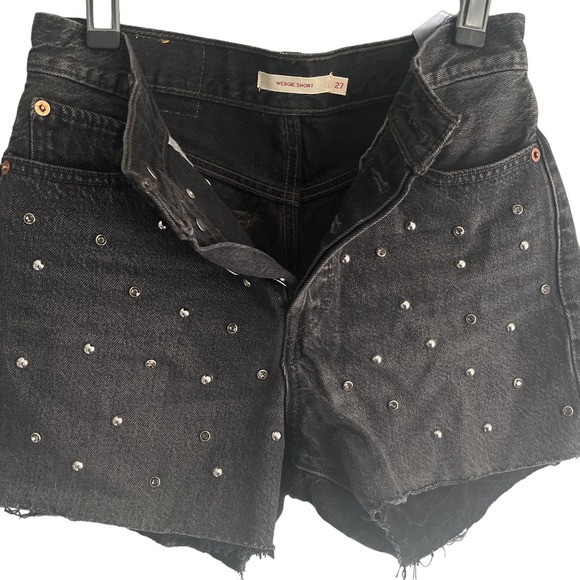 Levi's Denim - Levi’s Wedgie Shorts-27 -button fly - excellent condition